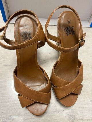 Sandalias tacon marrones