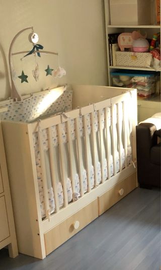 Cuna de ikea Stuva + colchón. cajones, evolutiva 