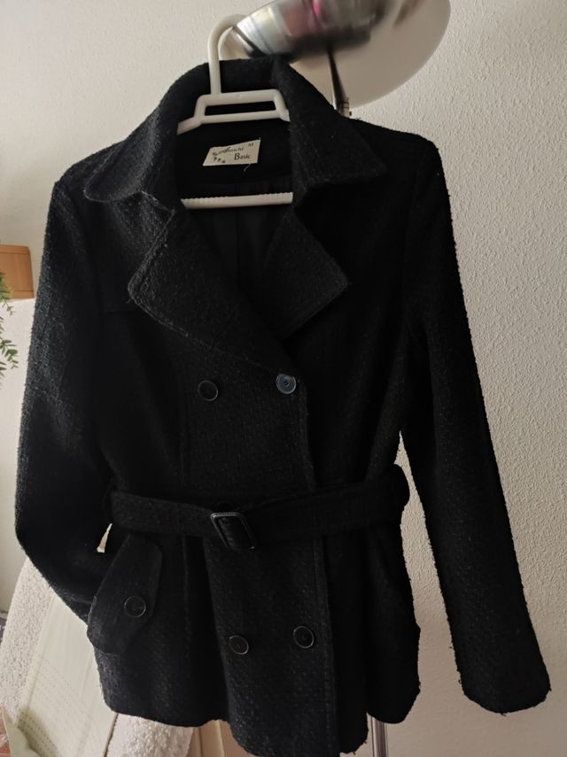 Abrigo corto mujer de Amichi.