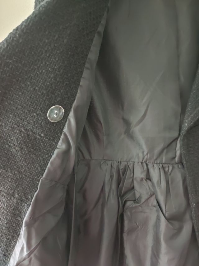 Abrigo corto mujer de Amichi.