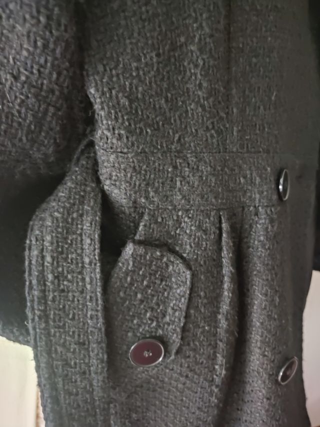 Abrigo corto mujer de Amichi.