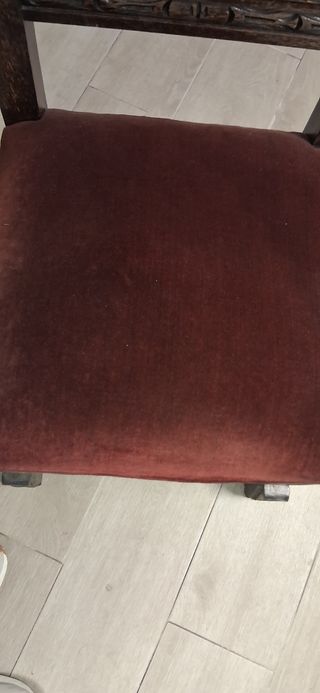 Sillas antiguas de ROBLE Y TERCIOPELO