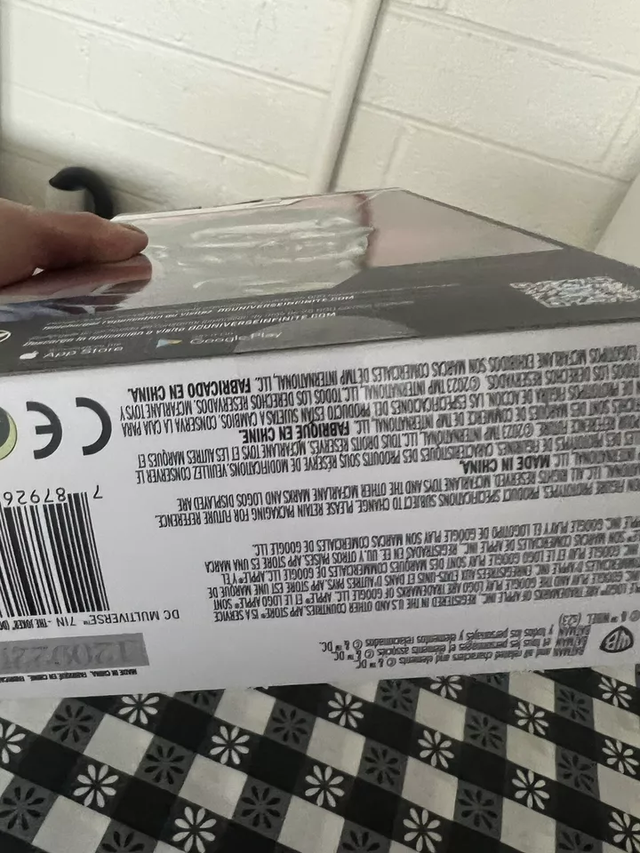 Figura de acción The Joker (Gold Label)