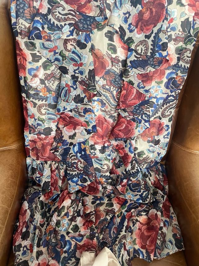 Falda larga volantes flores tipo mantón