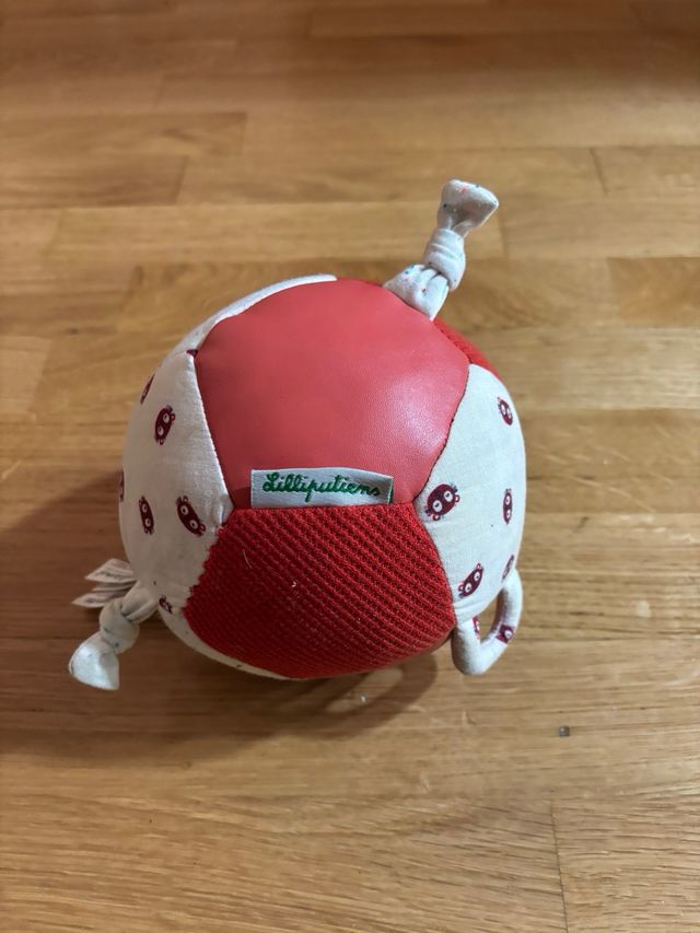 Pelota sensorial Lilliputiens