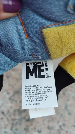 Muñeco peluche minions