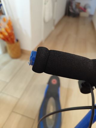 Patín eléctrico en buen estado