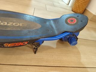 Patín eléctrico en buen estado