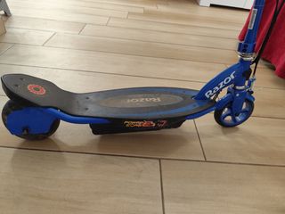 Patín eléctrico en buen estado