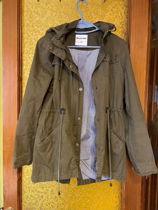 Trench verde de la marca Massimo Women