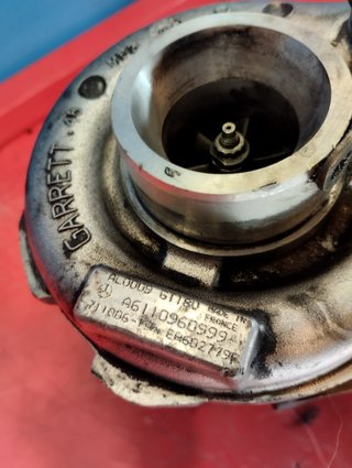 A6110960999 TURBO MERCEDES W203 W210