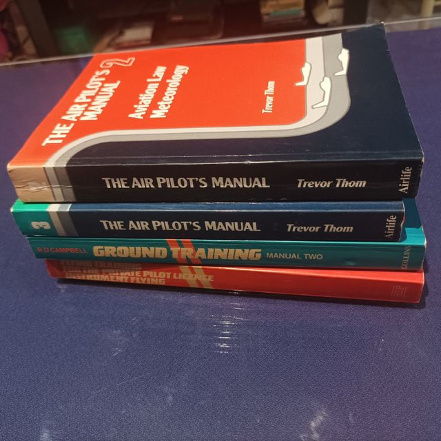 The Air Pilot's Manual: Aviation Law and Meteorology v. 2