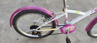 Bicicleta niña