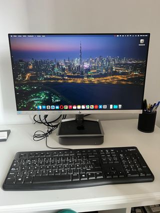 Apple Mac Mini + Monitor HP