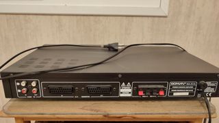 Amplificador Karaoke + 2 micrófonos