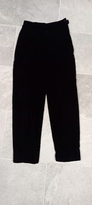 Pantalones aterciopelados