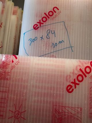 Policarbonato   todo 
nuevo