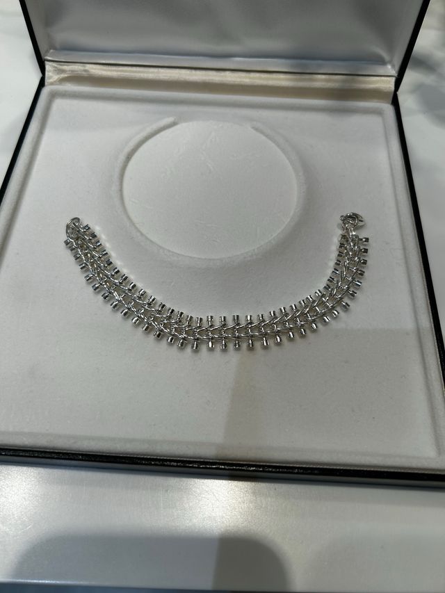 Juego de collar y pulsera