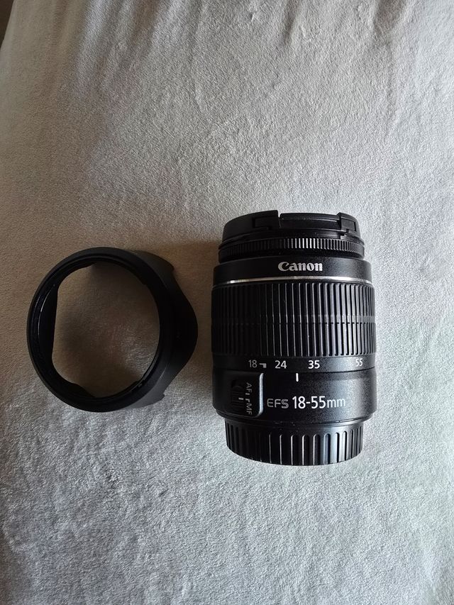 Objetivo Canon EF-S 18-55mm f/3.5-5.6 IS II