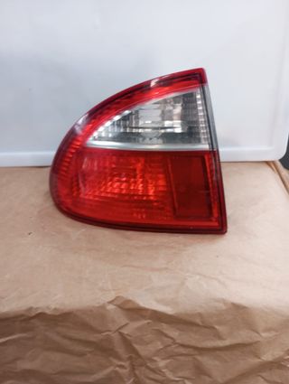 Pilotos traseros de Seat León