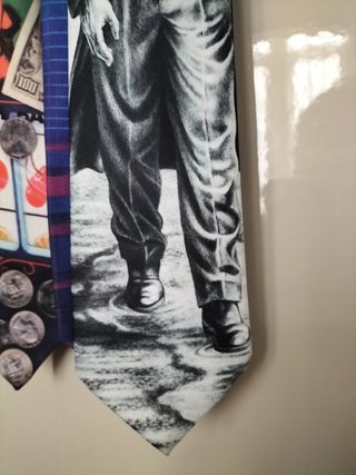 Corbata James Dean