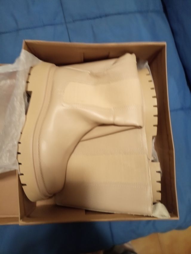 BOTAS BEIGE