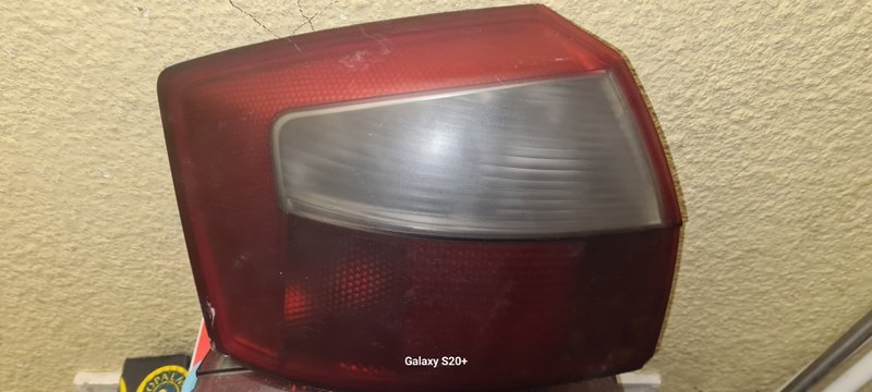 Audi A4 2004 - foto 1