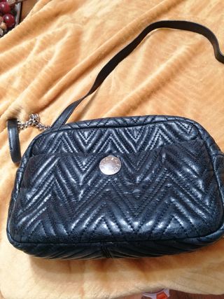 Bolso .Bimba y lola.Piel.