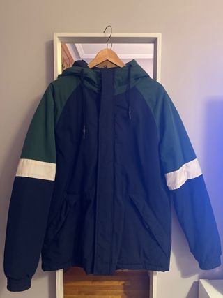 Abrigo impermeable