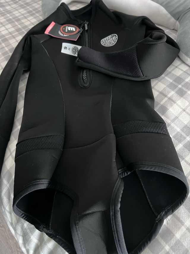 Traje neopreno niño Rip curl .