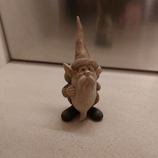 Elfo portafortuna in ceramica