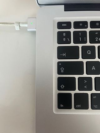 MacBook Air 13,3" - Intel Core i5 - 256GB - RAM4GB