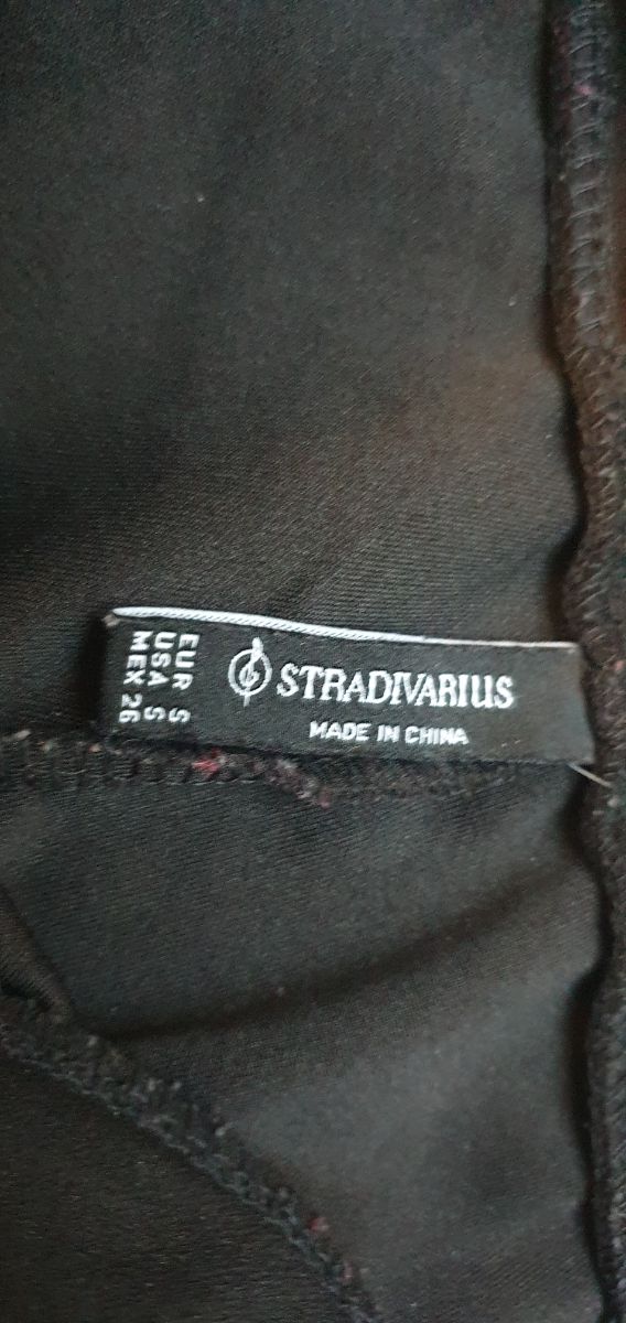 Pantalón Negro Stradivarius Talla S
