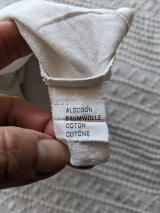 Camiseta con hojas talla S