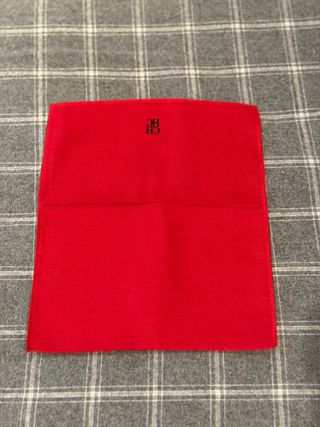 Cubre polvo Carolina Herrera
