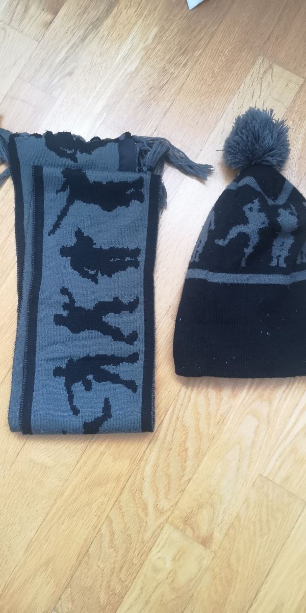 Gorro y bufanda fortnite