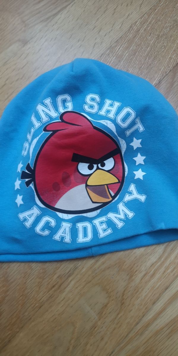 Mochila y gorro angry birds