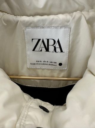 Plumas zara talla S color crema capucha 