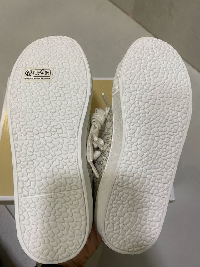 Michael kors zapatillas ,niña 31