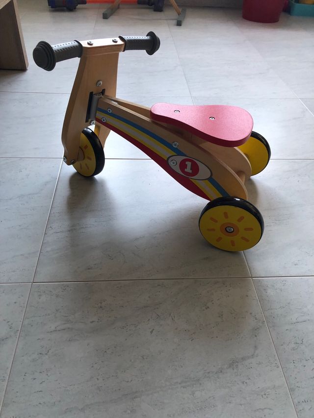 Correpasillos madera