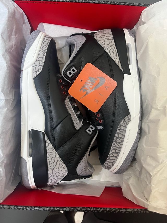 Air Jordan Black Cement de segunda mano por 210 EUR en Barcelona