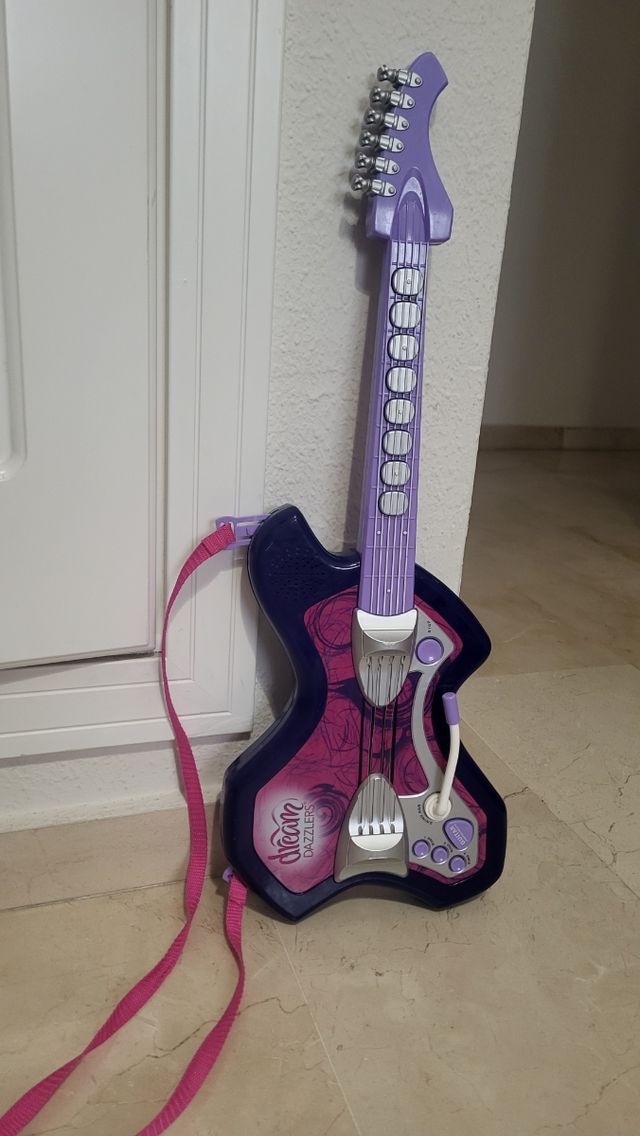 Guitarra a  pilas