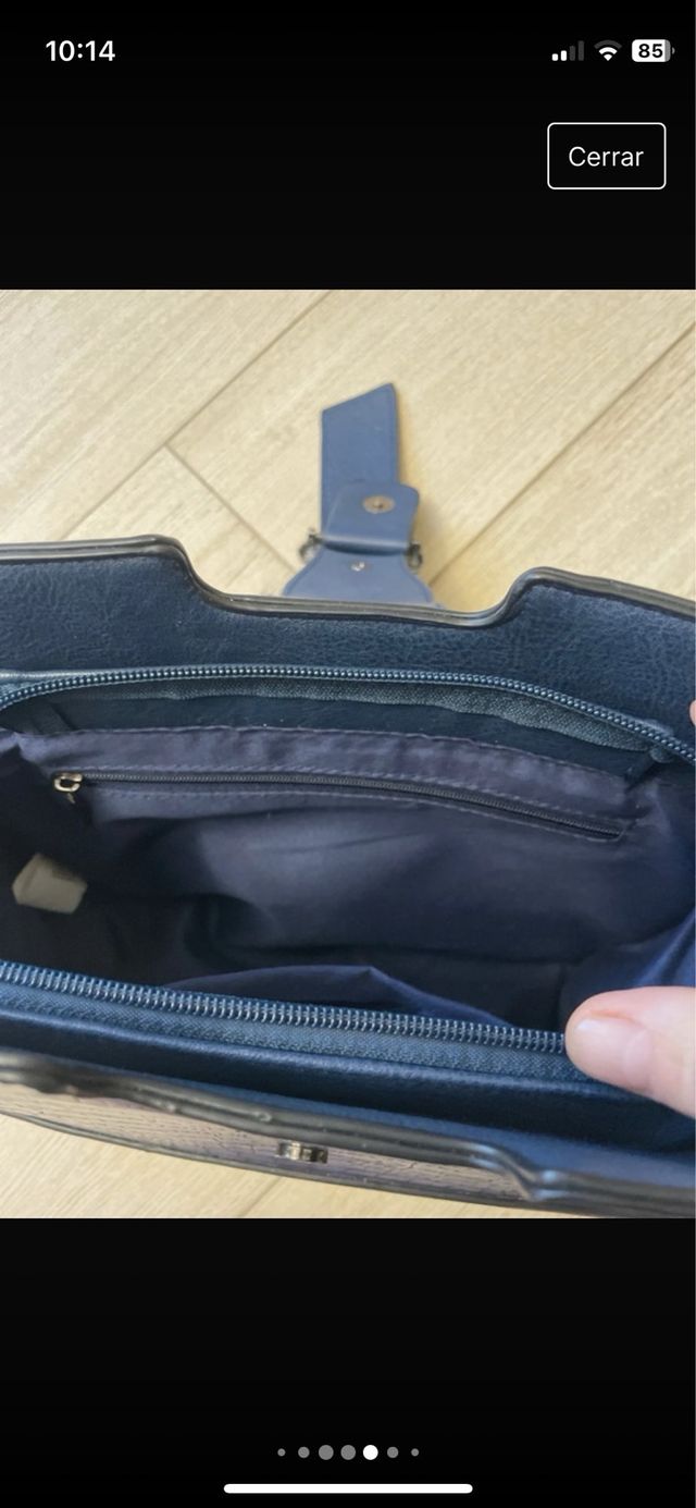 Bolso azul a estrenar y regalo foulard