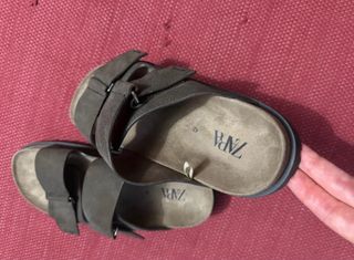 Sandalias cuero Zara