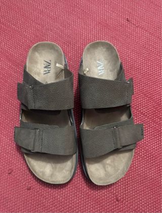 Sandalias cuero Zara