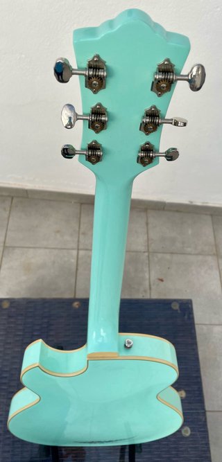 Guitarra Hollow body