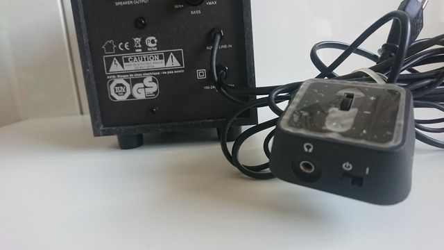 Colunas Logitech LS21 - 2.1