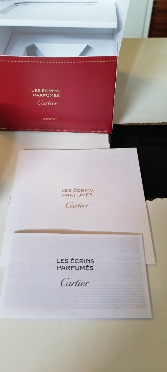 Vela perfumada Cartier