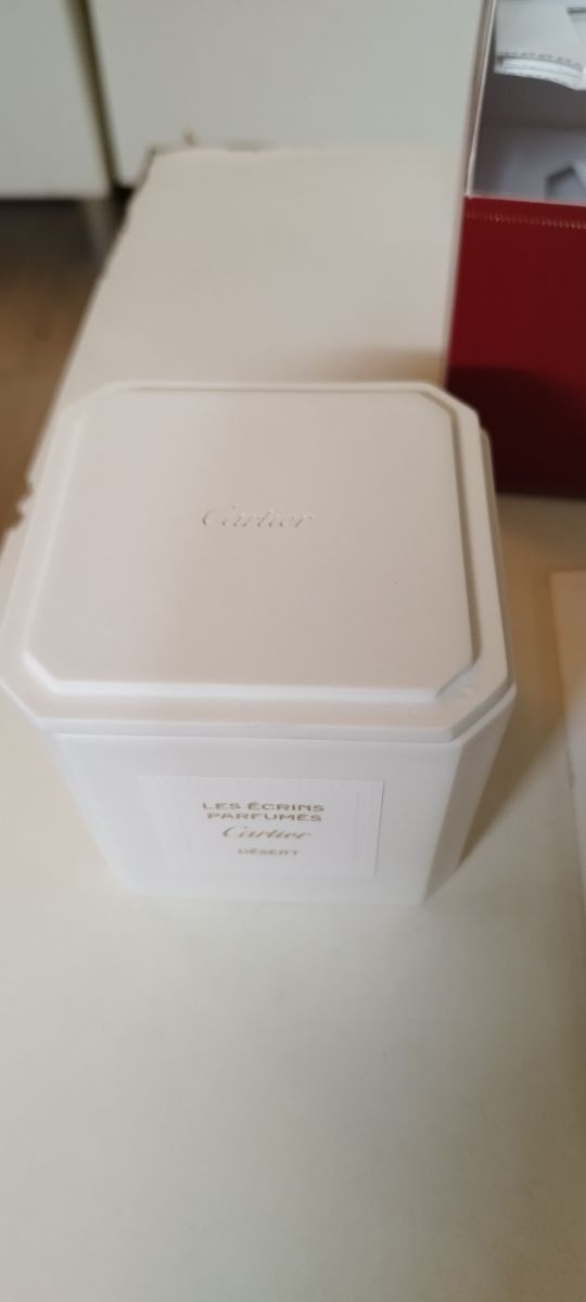 Vela perfumada Cartier