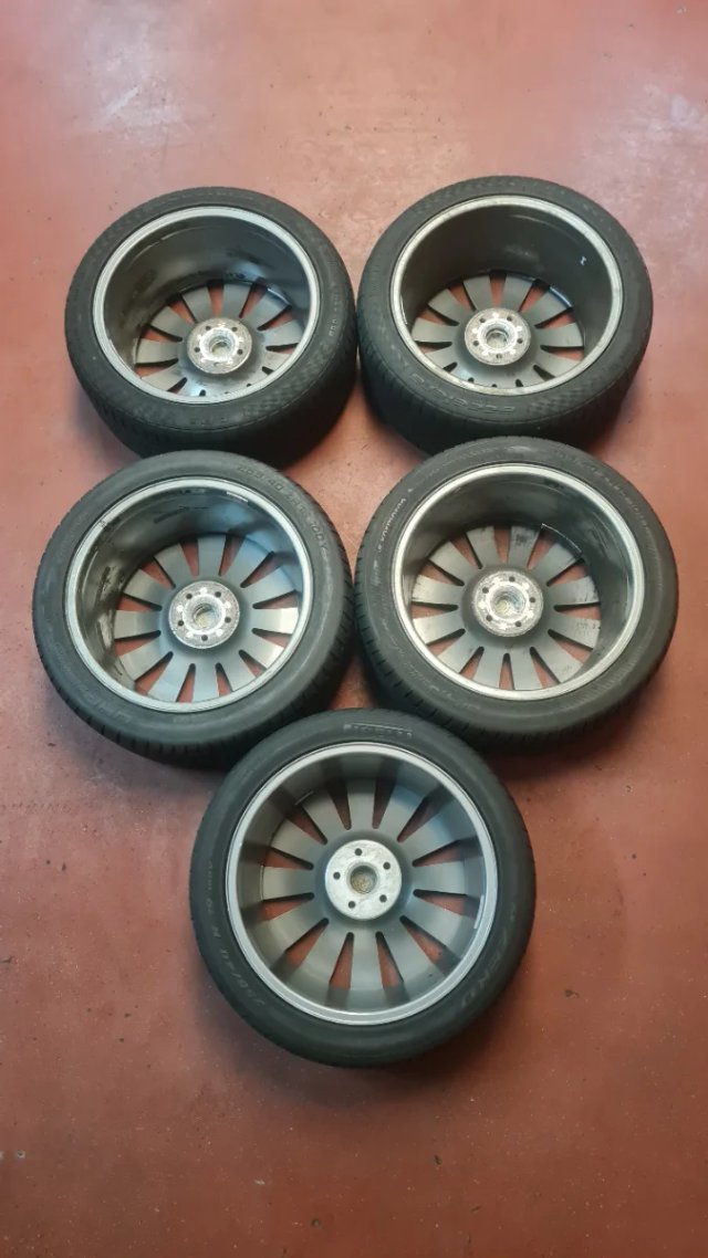 llantas audi A8 2006 19 pulgadas originales sline